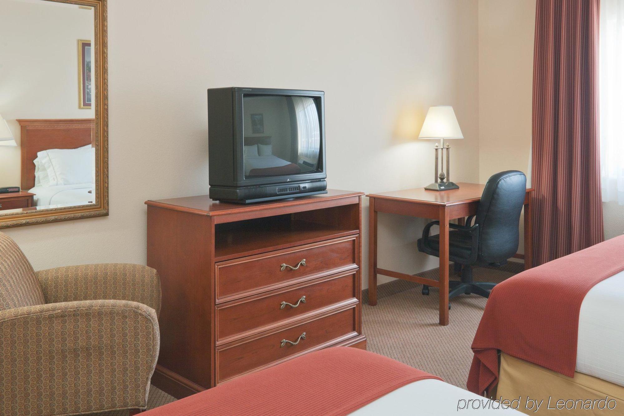Hotel Baymont By Wyndham Portage Chambre photo