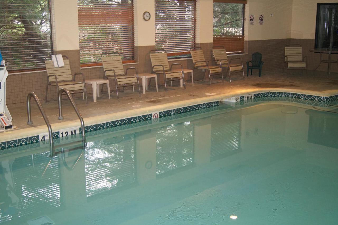 Hotel Baymont By Wyndham Portage Extérieur photo