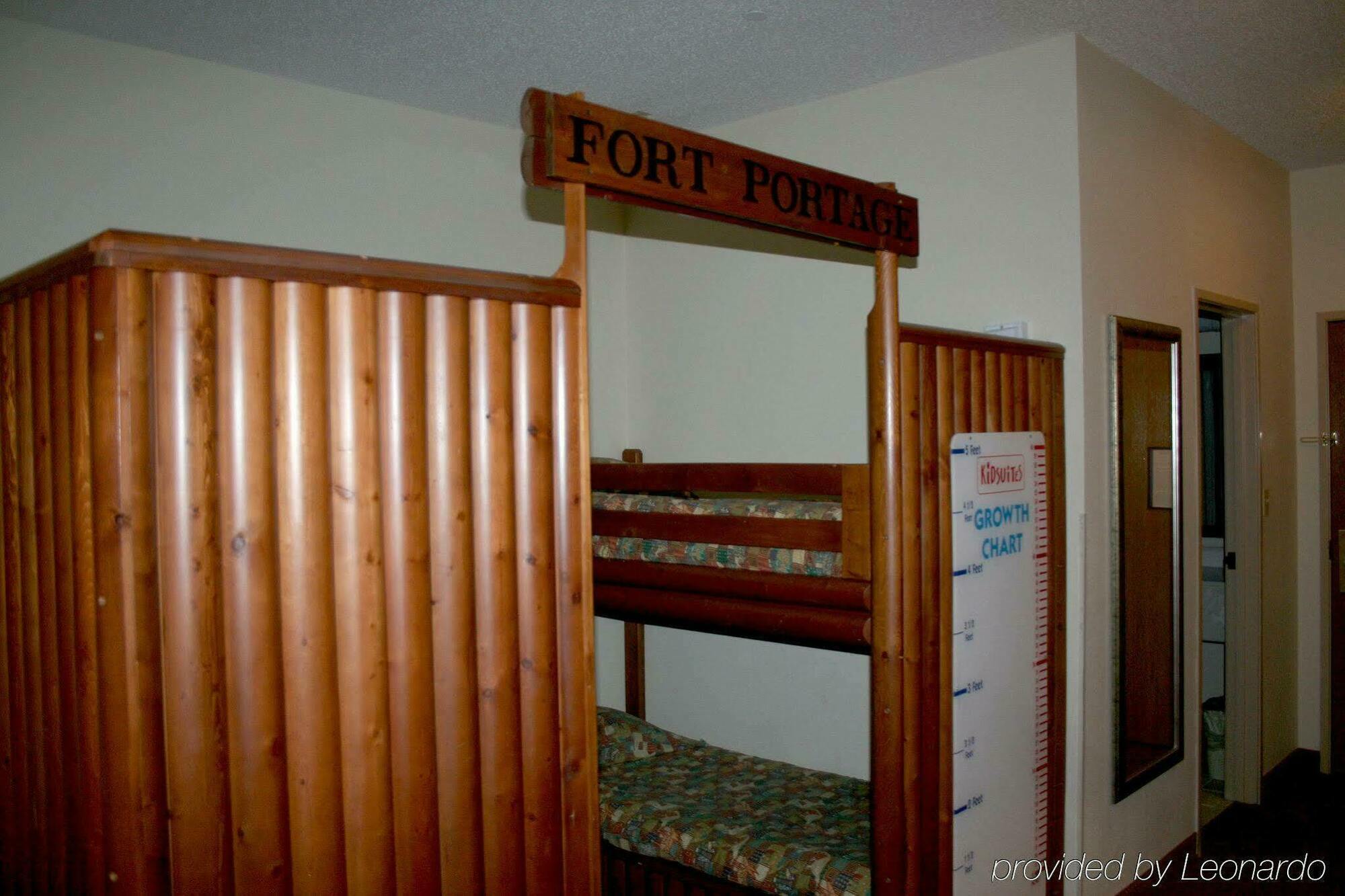 Hotel Baymont By Wyndham Portage Extérieur photo
